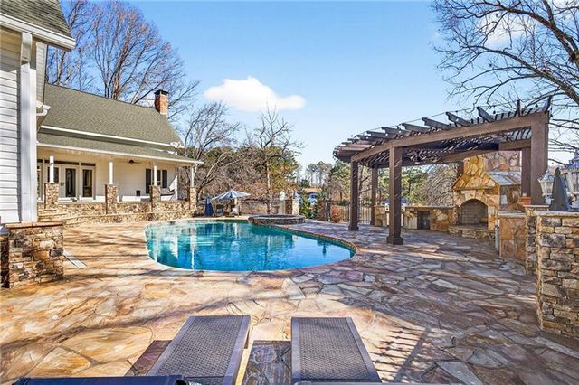 3185 Raskarity Road, Cumming, GA 30041