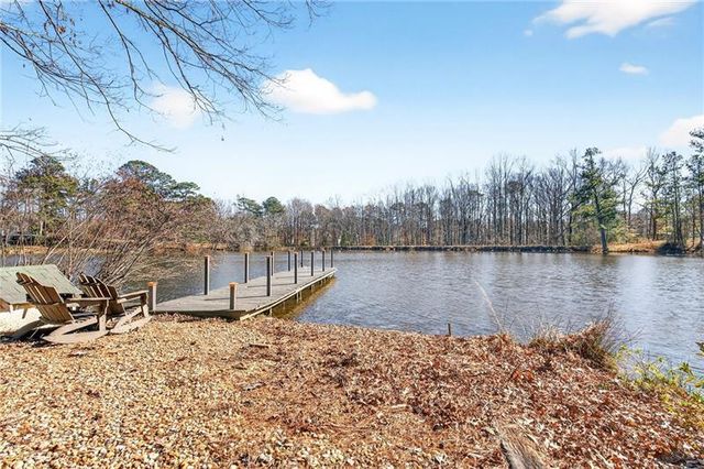 3185 Raskarity Road, Cumming, GA 30041