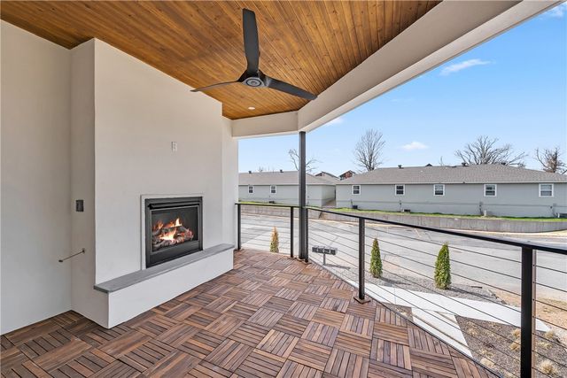 1132 Fillmore Street, Bentonville, AR 72712