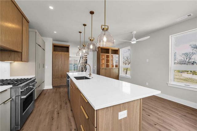 1132 Fillmore Street, Bentonville, AR 72712