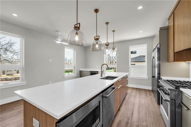 1132 Fillmore Street, Bentonville, AR 72712