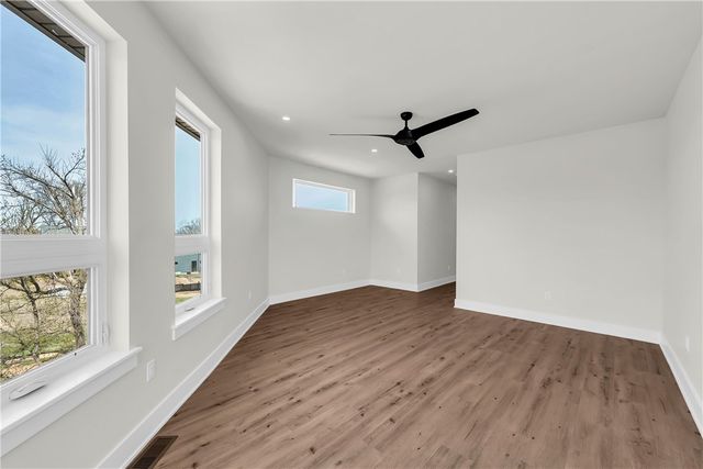 1132 Fillmore Street, Bentonville, AR 72712