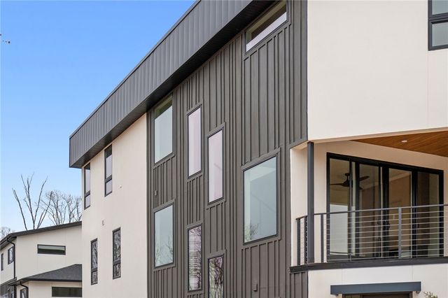 1132 Fillmore Street, Bentonville, AR 72712