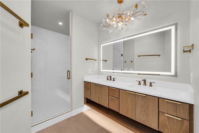 1132 Fillmore Street, Bentonville, AR 72712