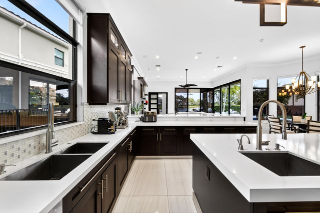 16786 Crown Bridge Drive, Delray Beach, FL 33446