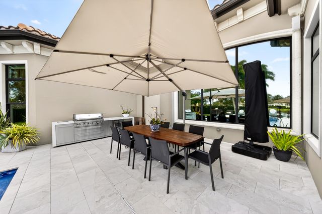 16786 Crown Bridge Drive, Delray Beach, FL 33446