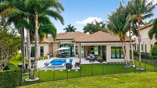 16786 Crown Bridge Drive, Delray Beach, FL 33446