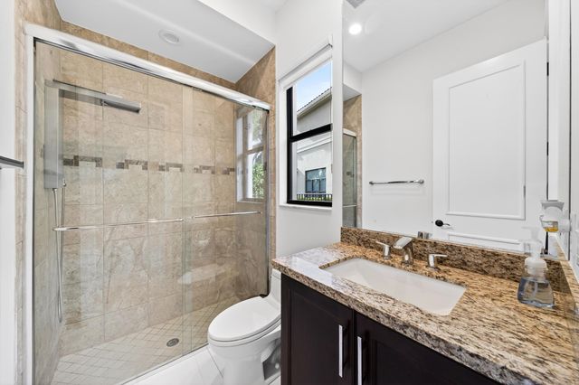 16786 Crown Bridge Drive, Delray Beach, FL 33446