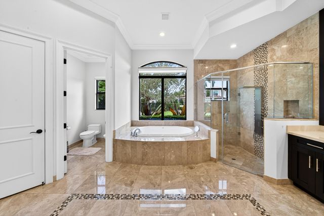 16786 Crown Bridge Drive, Delray Beach, FL 33446