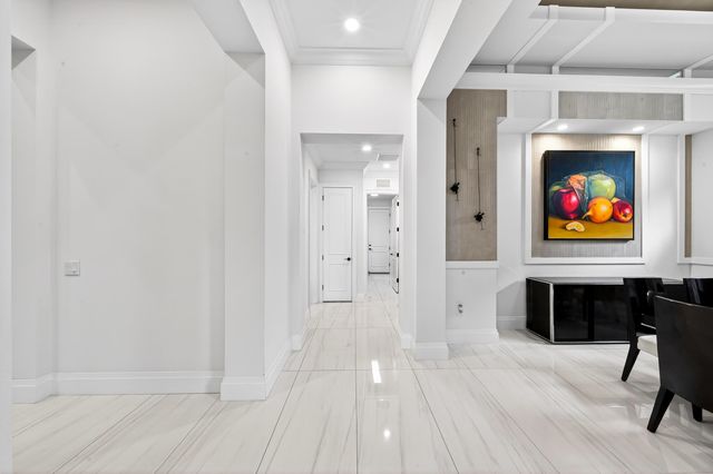 16786 Crown Bridge Drive, Delray Beach, FL 33446