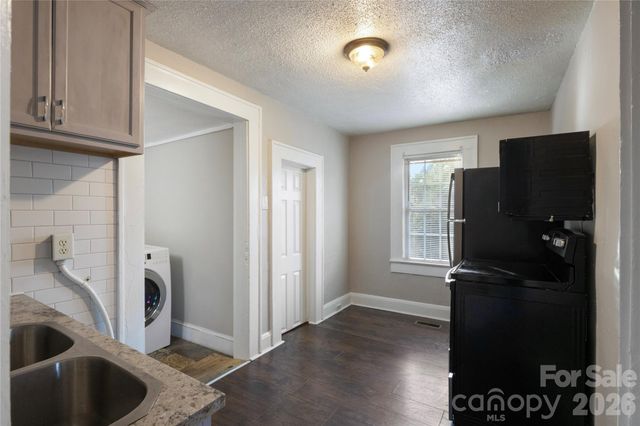 1309 Dearborn Avenue, Charlotte, NC 28206