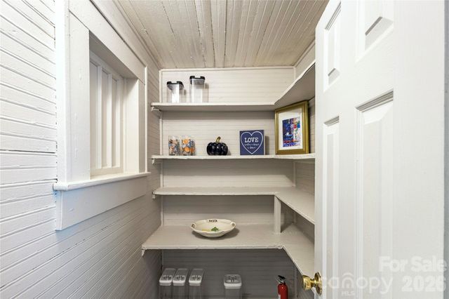 1309 Dearborn Avenue, Charlotte, NC 28206