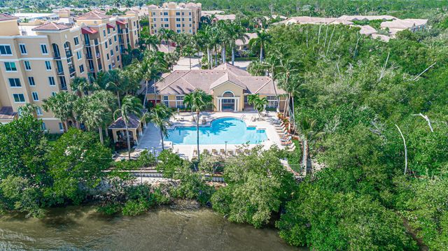 900 Scotia Drive 206, Hypoluxo, FL 33462