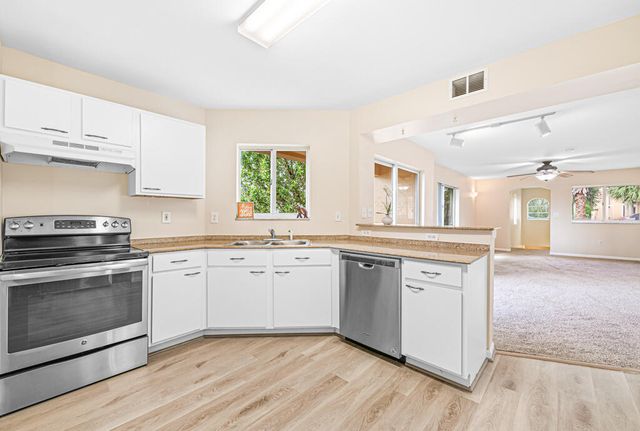 900 Scotia Drive 206, Hypoluxo, FL 33462
