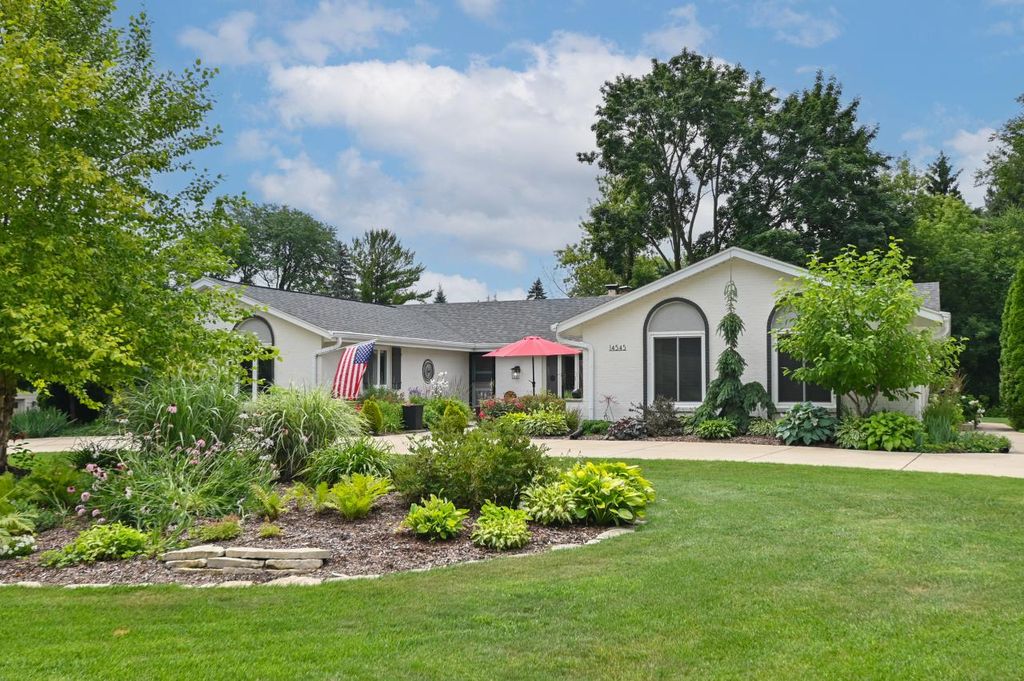 14545 Ridgemoor DRIVE, Elm Grove, WI 53122