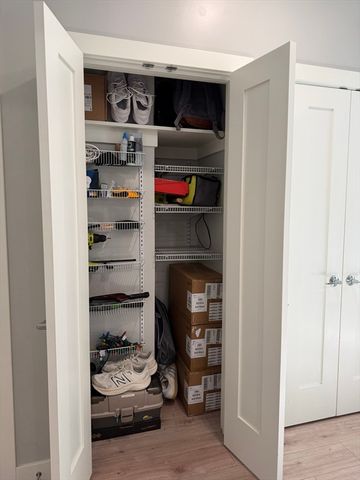 415 East 7th 2, Boston, MA 02127