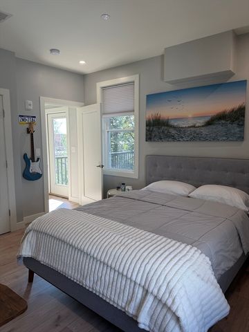 415 East 7th 2, Boston, MA 02127