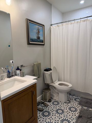 415 East 7th 2, Boston, MA 02127