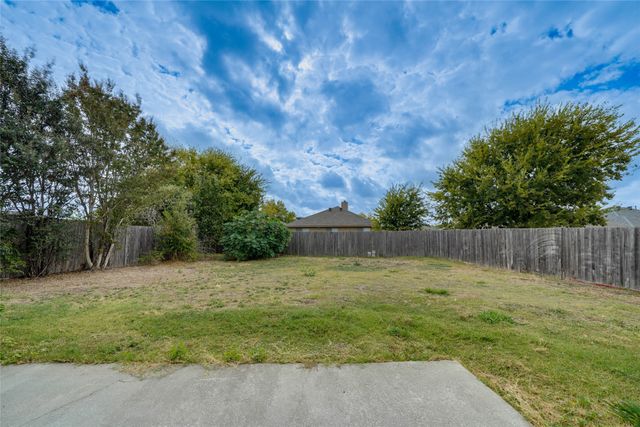 3306 Scenic Glen Drive, Mansfield, TX 76063