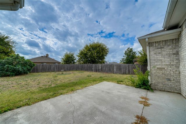 3306 Scenic Glen Drive, Mansfield, TX 76063