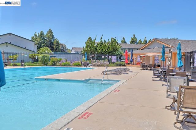 4556 Reyes Dr, Union City, CA 94587