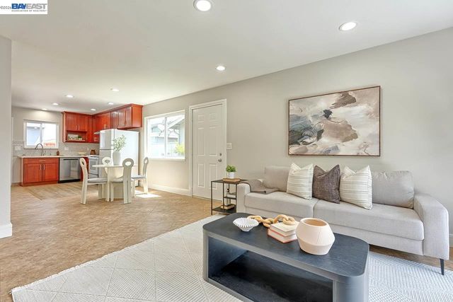 4556 Reyes Dr, Union City, CA 94587
