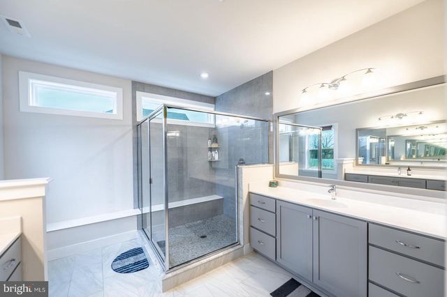 37 BOILER CT, Phoenixville, PA 19460