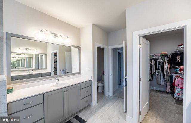 37 BOILER CT, Phoenixville, PA 19460