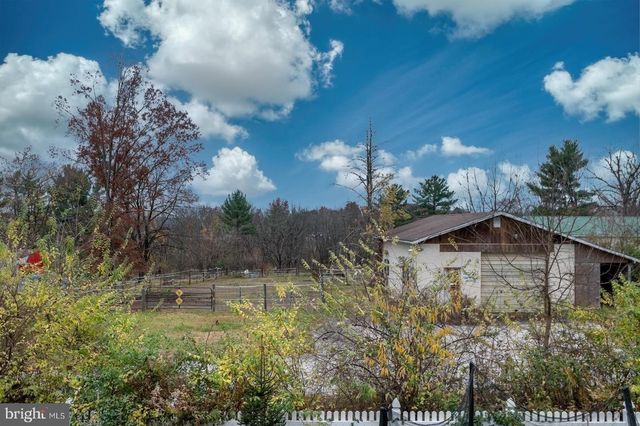 37 BOILER CT, Phoenixville, PA 19460