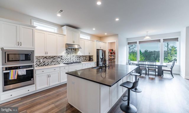 37 BOILER CT, Phoenixville, PA 19460