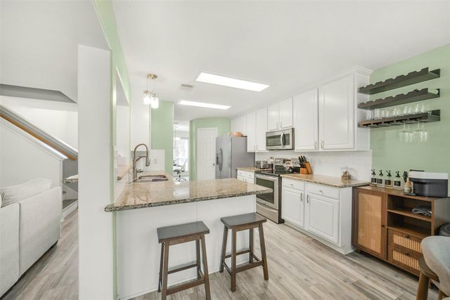 38 Tallow Hill Place, Spring, TX 77382