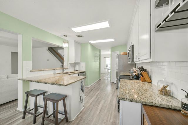 38 Tallow Hill Place, Spring, TX 77382