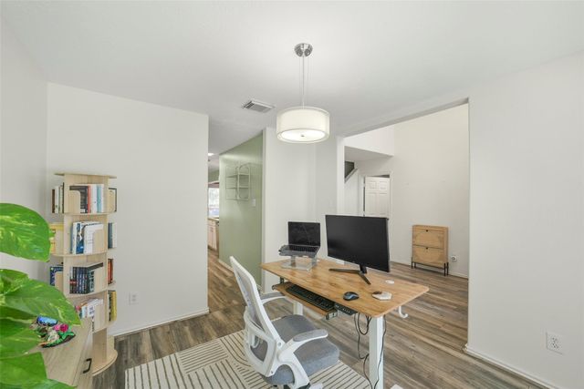 38 Tallow Hill Place, Spring, TX 77382