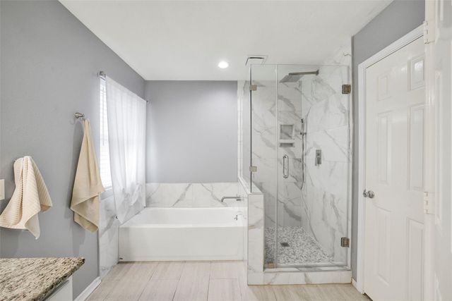 38 Tallow Hill Place, Spring, TX 77382