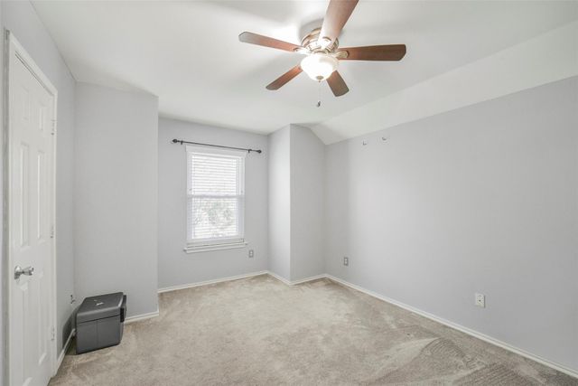 38 Tallow Hill Place, Spring, TX 77382