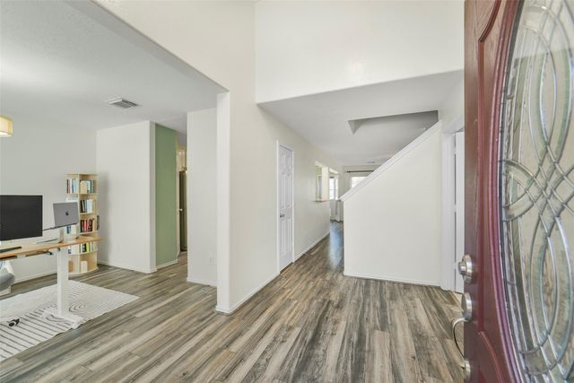 38 Tallow Hill Place, Spring, TX 77382