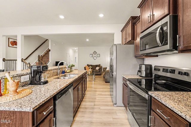 18 Clear Bead Court, Clayton, NC 27527