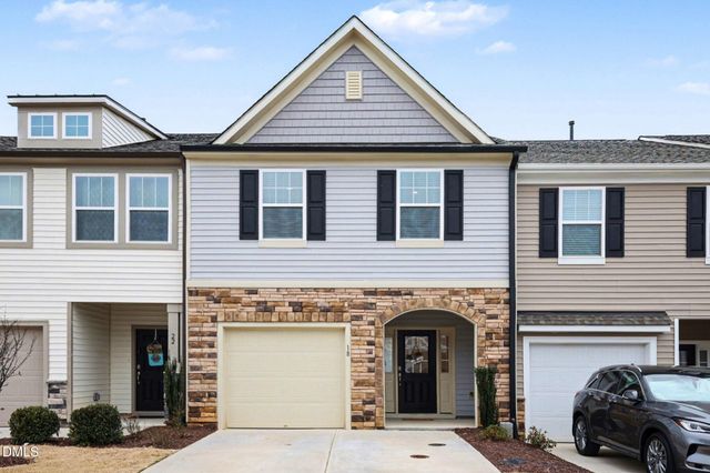 18 Clear Bead Court, Clayton, NC 27527