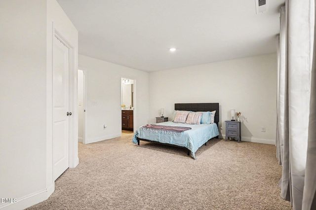 18 Clear Bead Court, Clayton, NC 27527