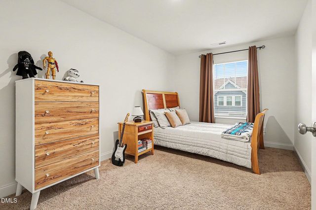 18 Clear Bead Court, Clayton, NC 27527