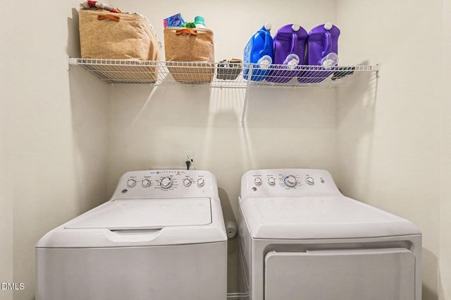 18 Clear Bead Court, Clayton, NC 27527