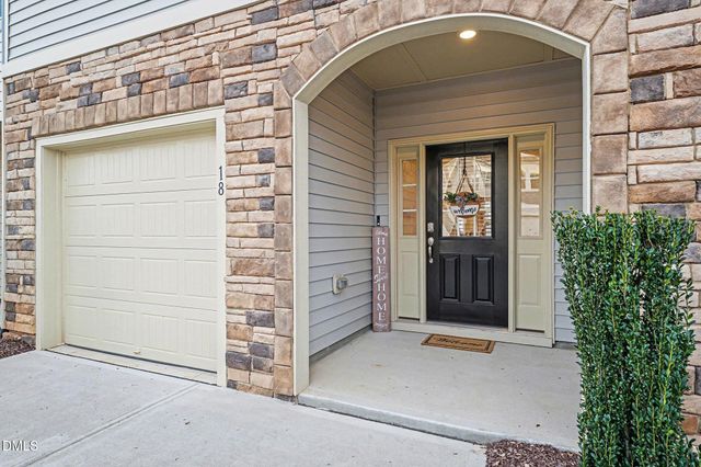 18 Clear Bead Court, Clayton, NC 27527