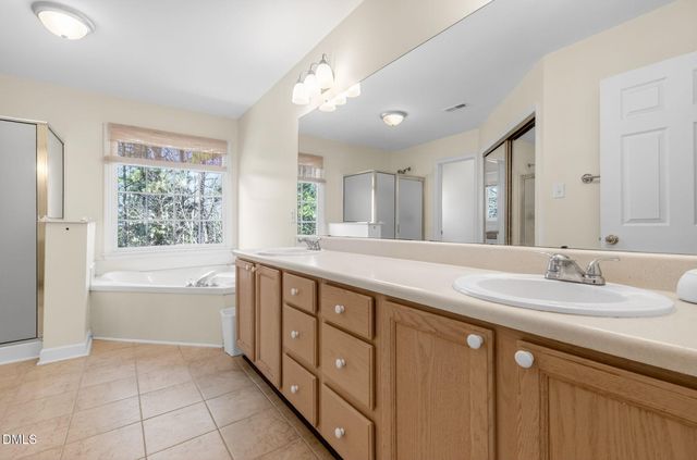 4225 Fowler Ridge Drive, Raleigh, NC 27616