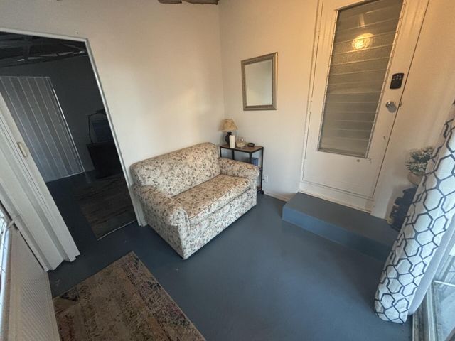 562 NE 47th St, Lot 393, Deerfield Beach, FL 33064