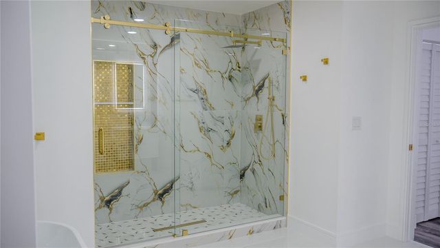 7984 FLORAL DRIVE, Weeki Wachee, FL 34607