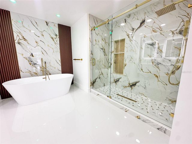 7984 FLORAL DRIVE, Weeki Wachee, FL 34607