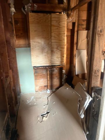 20137 Helen Street, Detroit, MI 48234