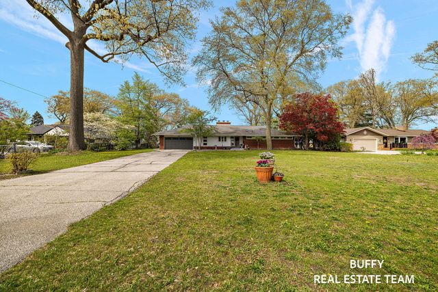 3850 Highgate Road, Norton Shores, MI 49441