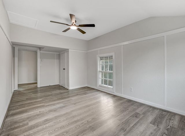 828 Burma Road, Wake Village, TX 75501