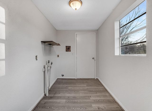 828 Burma Road, Wake Village, TX 75501